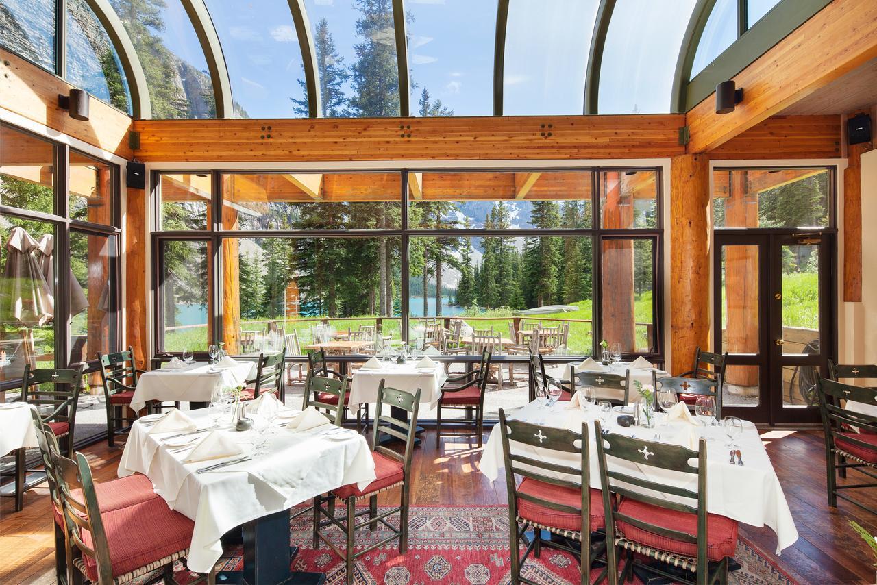 Moraine Lodge *